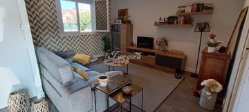 Apartamento 2 Quartos em Baserri-Santa Ana