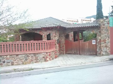 House 1 Bedroom in Montornes Nord