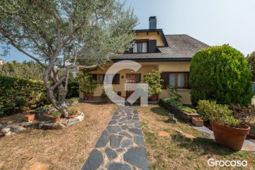 Casa o chalet 4 Habitaciones en Llinars del Vallès