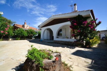 Maison 3 Chambres à Eucaliptus-Poble Nou del Delta