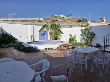 House 4 Bedrooms in Motril pueblo