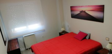 Apartment 2 Bedrooms in Calvarrasa de Arriba