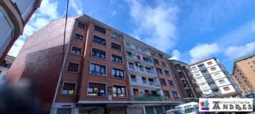 Apartment 4 Bedrooms in Bermeo