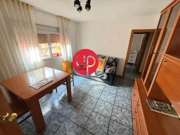 Apartment 3 Bedrooms in La Virreina