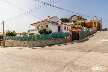 House 5 Bedrooms in Can Canyameres i Pedrasanta