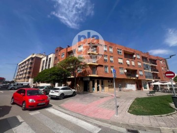 Piso 3 Habitaciones en Zona sur - Bº Cortes