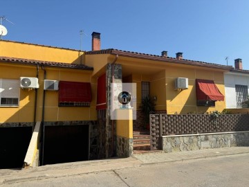 Maison 3 Chambres à Alberche del Caudillo