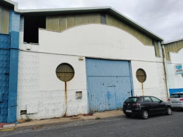 Nave en Nuevo Parque - Los Rosales - Tráfico Pesado