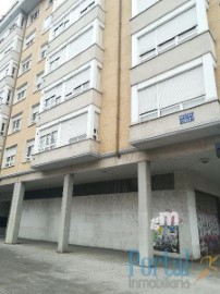 Commercial premises in Capiscol - Gamonal