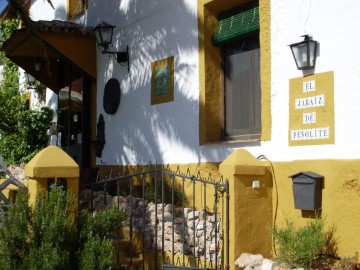 Edificio en Peñolite