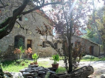 Quintas e casas rústicas 14 Quartos em Tona