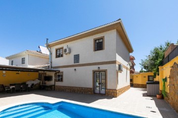 Casa o chalet 3 Habitaciones en Belicena