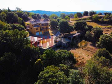 House 6 Bedrooms in Santa Eulalia de Puigoriol