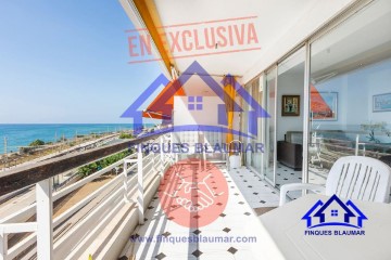 Apartment 4 Bedrooms in Arenys de Mar Centre