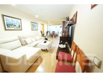 Apartment 3 Bedrooms in Pallejà