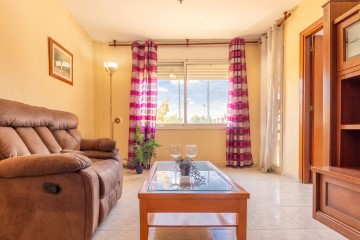 Apartment 3 Bedrooms in La Pobla de Mafumet