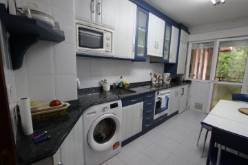 Apartment 3 Bedrooms in Treceño