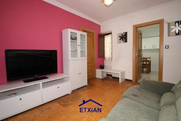 Apartment 3 Bedrooms in Oñati