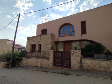 House 5 Bedrooms in Calaceite