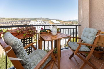 Apartment 3 Bedrooms in Huétor Vega