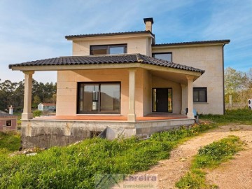 Casa o chalet 4 Habitaciones en Bueu (San Martiño P.)