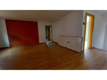 House 3 Bedrooms in Terrer