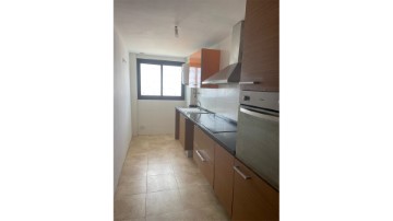 Apartamento 2 Quartos em Pol. Cami Oliveres