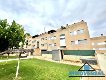 Duplex 3 Quartos em Las Colinas