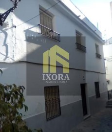 House 5 Bedrooms in Salobreña Centro