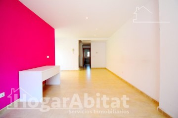 House 3 Bedrooms in Beniarjó