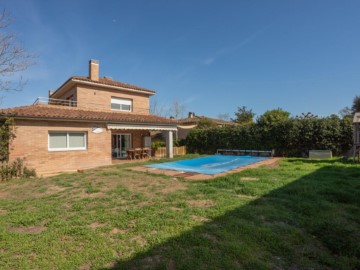 Casa o chalet 4 Habitaciones en Sant Mateu de Montnegre