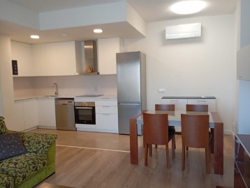 Apartment 3 Bedrooms in Vilablareix