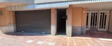 Commercial premises in Estadi-Horta Vermella-Santa Anna