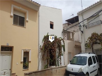 House 4 Bedrooms in Río de Baza