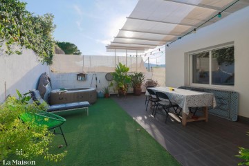 House 4 Bedrooms in Torrent d'en Puig