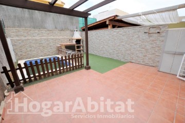 Casa o chalet 4 Habitaciones en Barrio magdalena