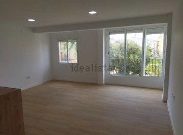 Apartamento 3 Quartos em Zona Centro