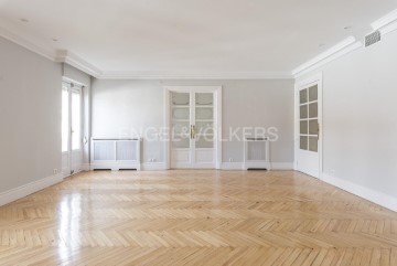 Apartamento 5 Quartos em Barrio de Salamanca