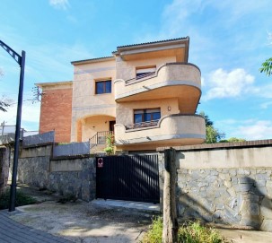 Casa o chalet 4 Habitaciones en Sant Jordi