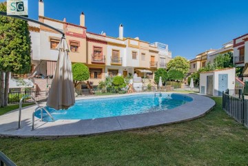 Apartment 3 Bedrooms in Ogíjares