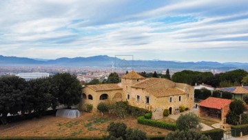 Quintas e casas rústicas 24 Quartos em Montilivi-Pericot