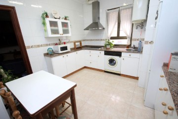 Apartment 3 Bedrooms in Las Viñas