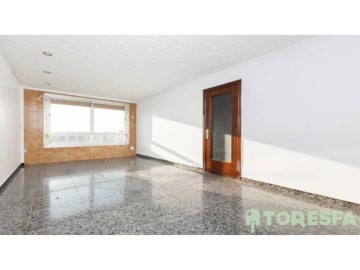 Apartment 3 Bedrooms in Can Alzamora - Les Torres - 25 de Setembre