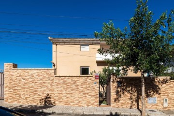 Casa o chalet 5 Habitaciones en Gójar