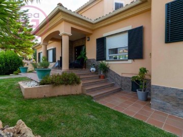 House 5 Bedrooms in Ctra de Sevilla - Ronda sur