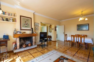 House 5 Bedrooms in Jardín de los Reyes - Parque Real