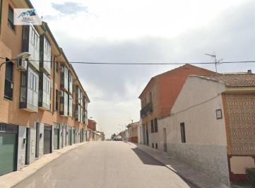 House 2 Bedrooms in Torrijos