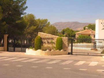 House 4 Bedrooms in Rincón de Loix