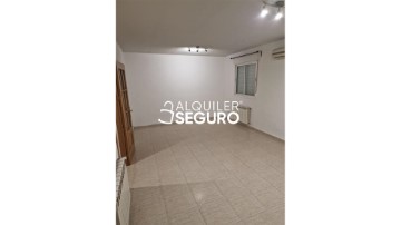 House 4 Bedrooms in Residencial Ontigola