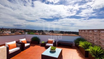 Duplex 3 Bedrooms in Santa Maria-Eixample-Sud Sumella